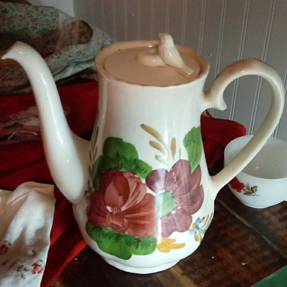 Belle Fiore Beautiful AntiqueCollectable Cofee Pot